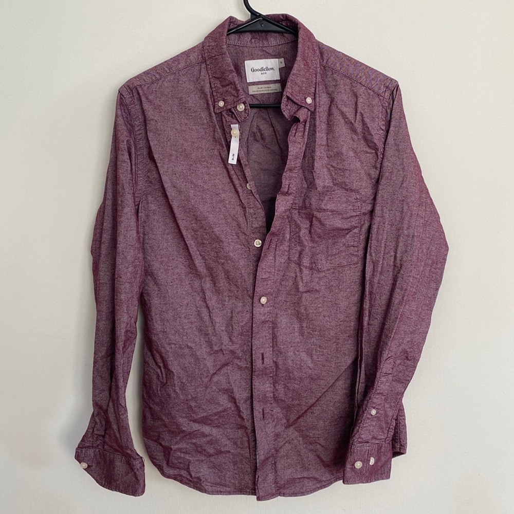Never worn mens slim fit size S heathered-maroon button down